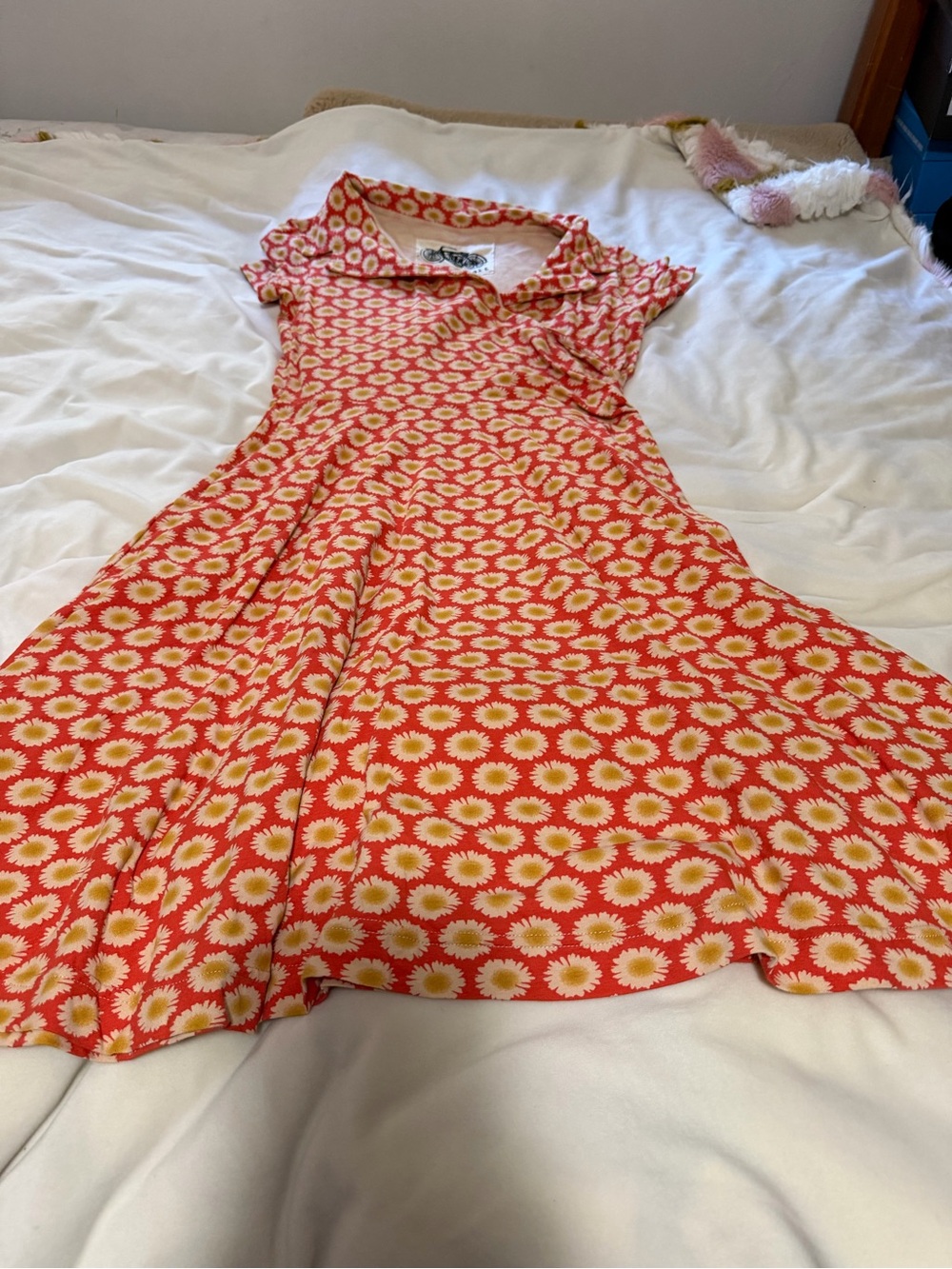 Effie’s Heart Red Daisy Print Collared Fit & Flare Dress Women’s Small